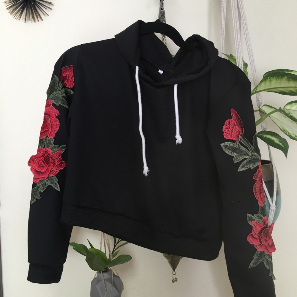 Cropped hoodie